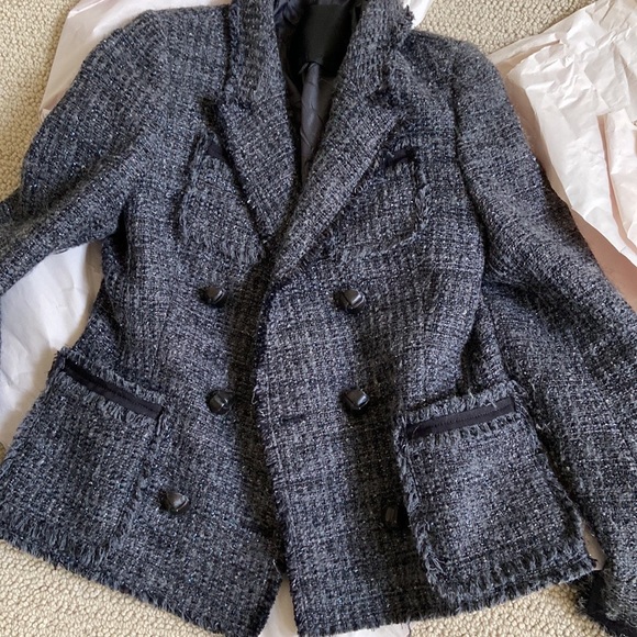Classic Chanel style jacket - Picture 8 of 13
